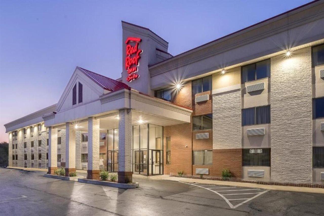Red Roof Inn & Suites Cleveland - Elyria Exteriér fotografie