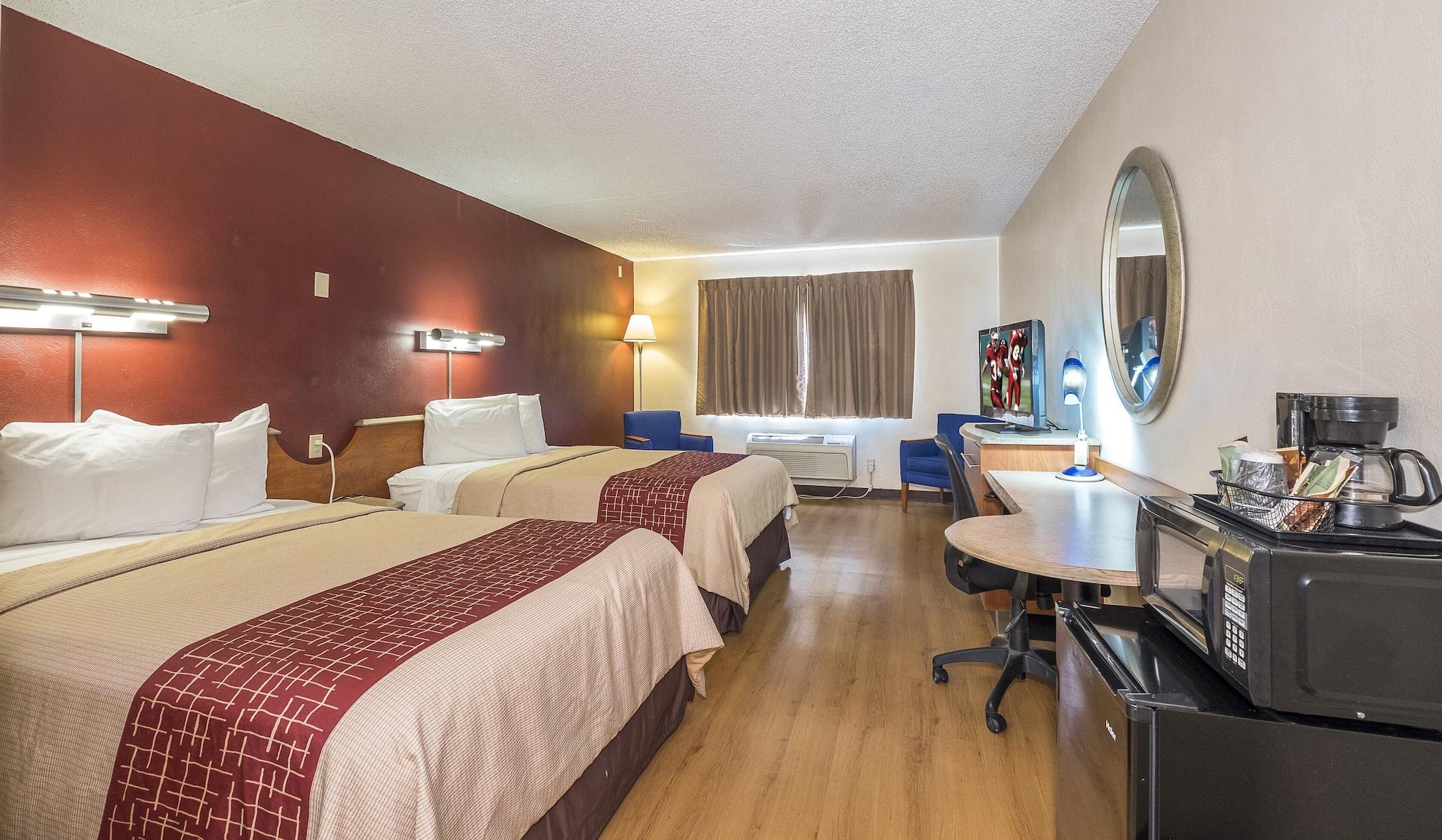 Red Roof Inn & Suites Cleveland - Elyria Exteriér fotografie
