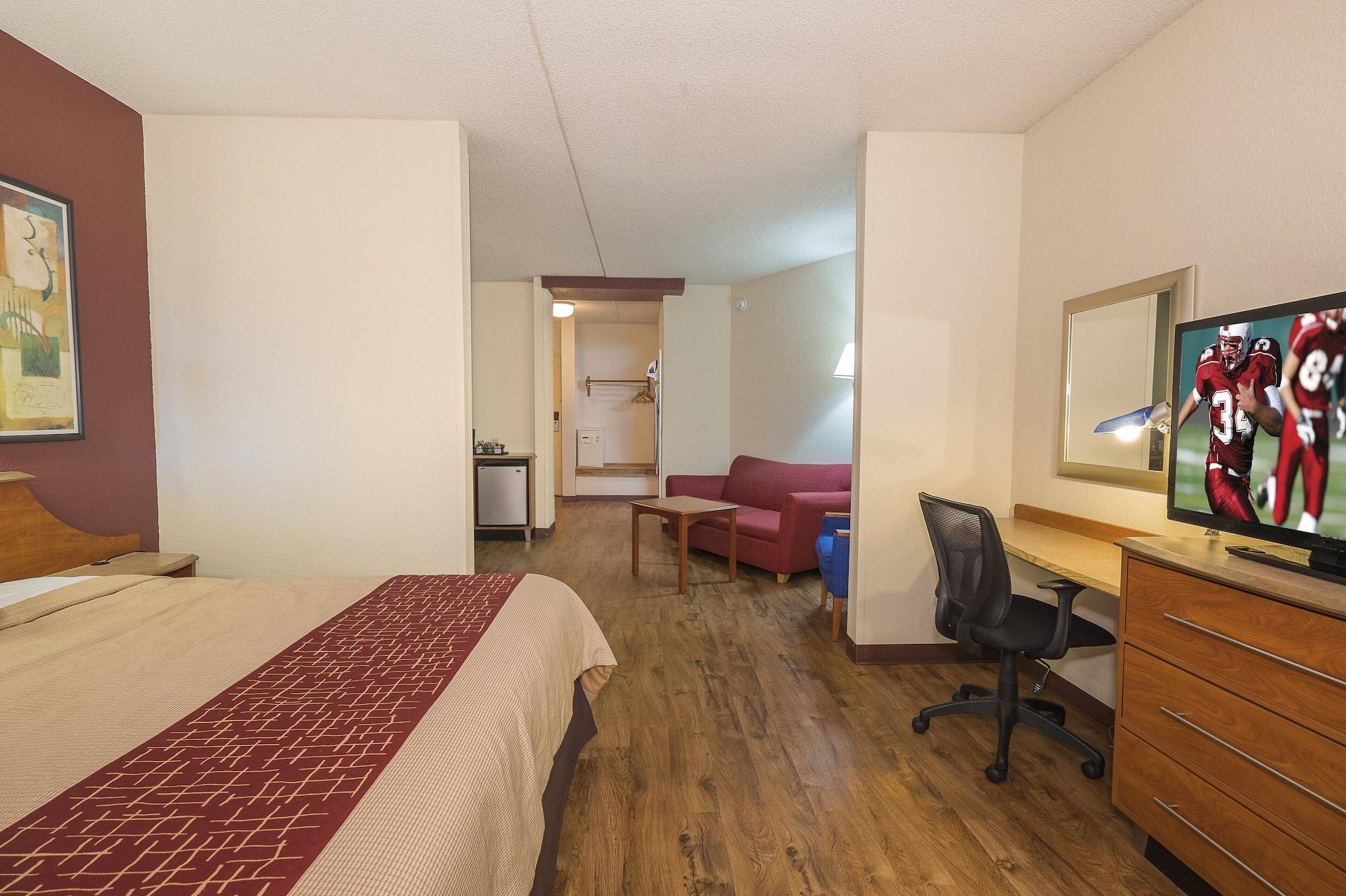 Red Roof Inn & Suites Cleveland - Elyria Exteriér fotografie