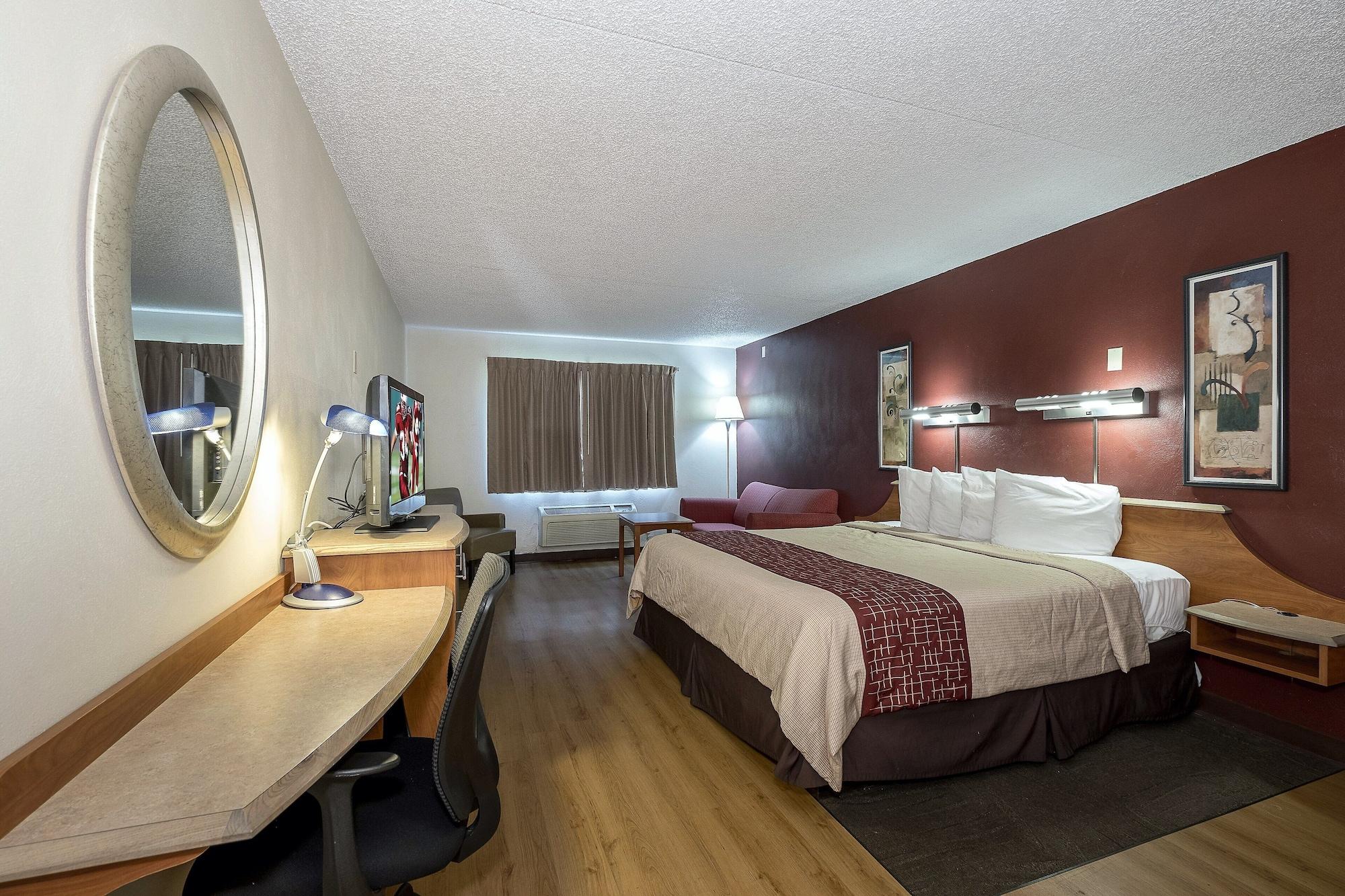 Red Roof Inn & Suites Cleveland - Elyria Exteriér fotografie