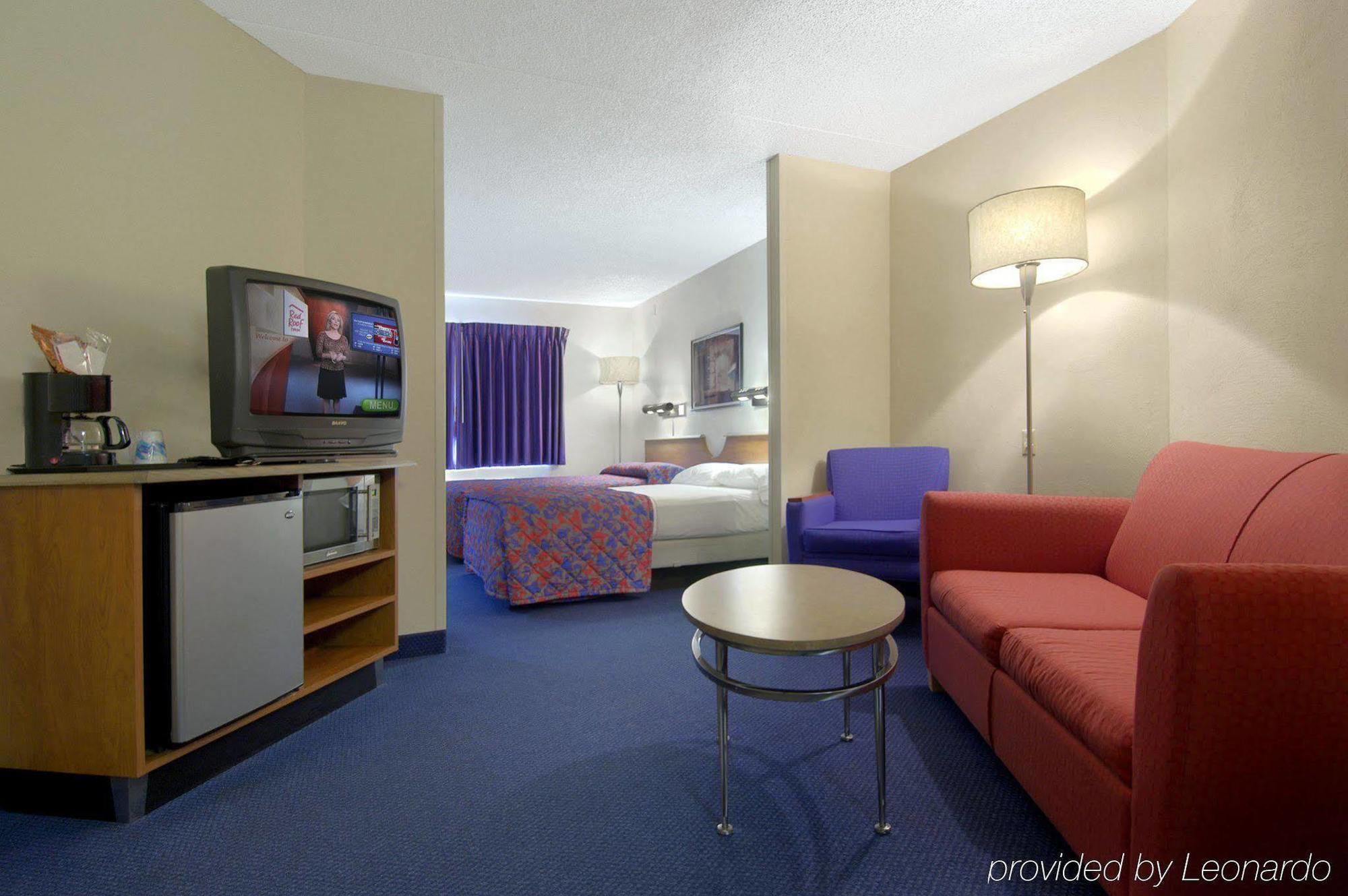 Red Roof Inn & Suites Cleveland - Elyria Exteriér fotografie