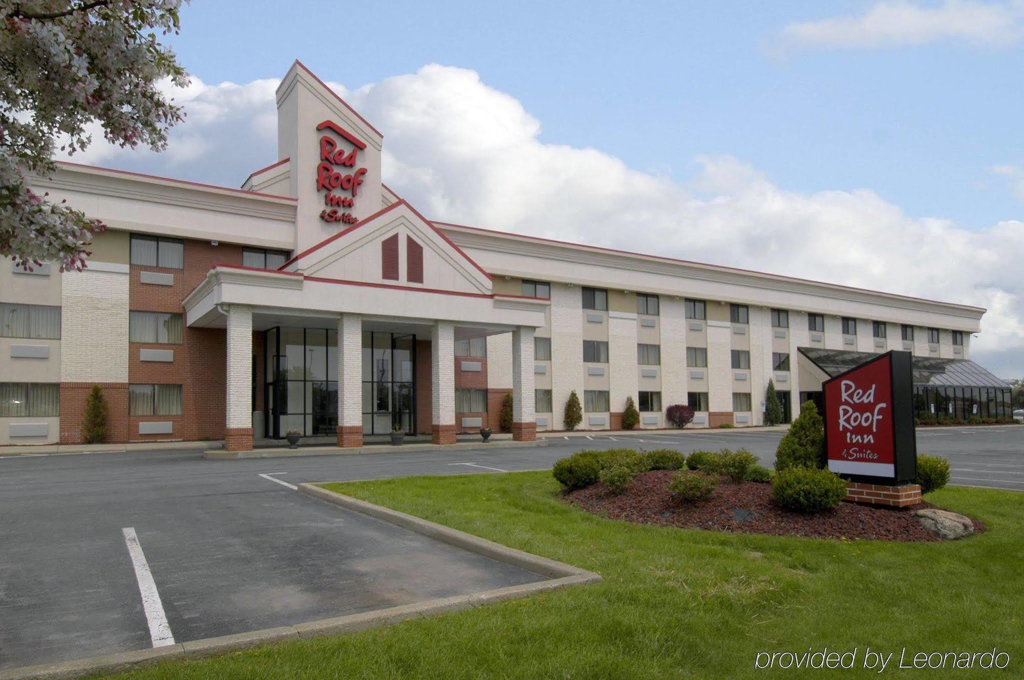 Red Roof Inn & Suites Cleveland - Elyria Exteriér fotografie
