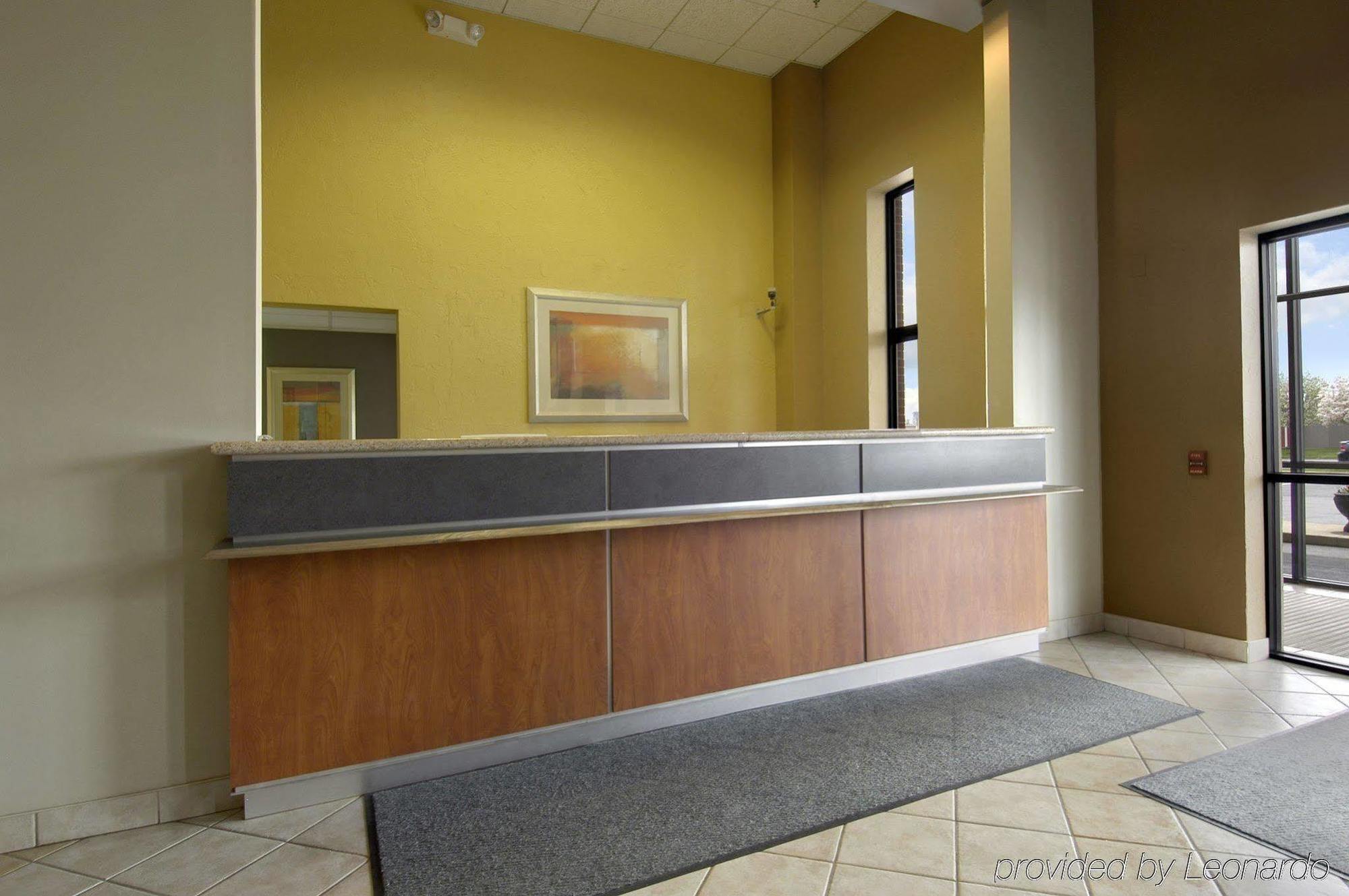 Red Roof Inn & Suites Cleveland - Elyria Exteriér fotografie
